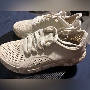 Crocs women’s literide sneakers